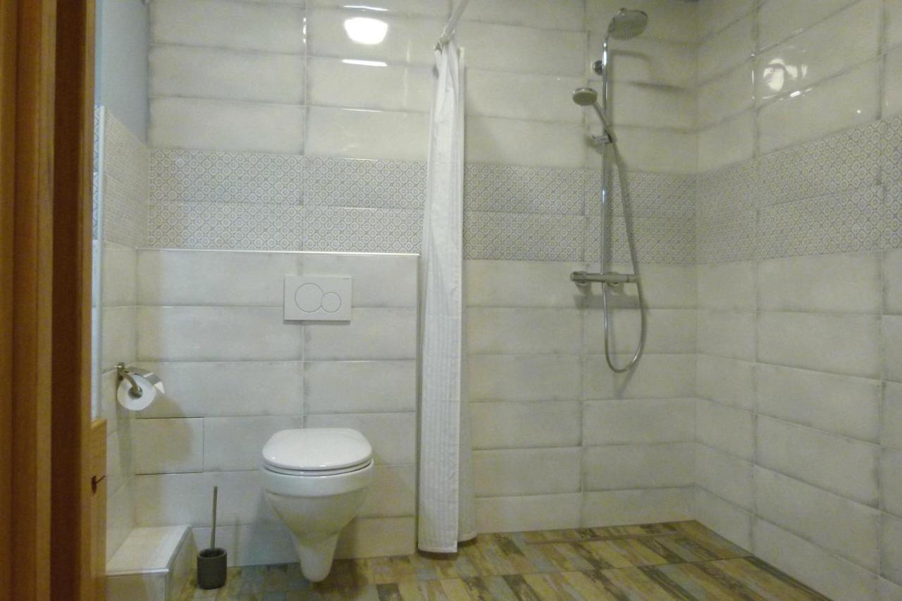 Hotel Haus Monti Maria Lanzendorf Zewnętrze zdjęcie